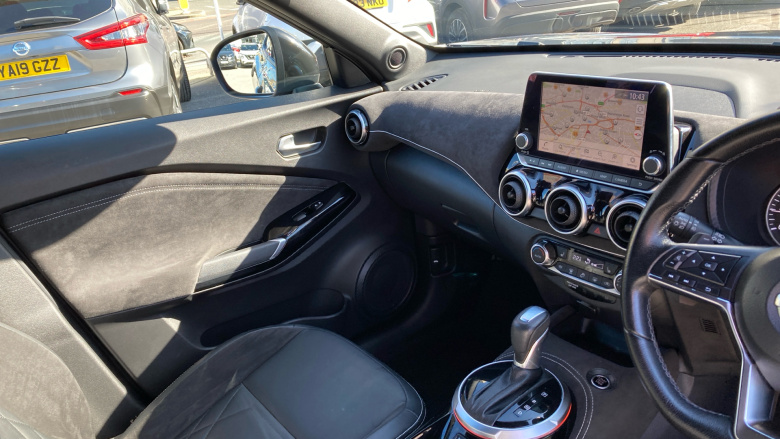 Nissan Juke 1.0 DiG-T 114 Tekna+ 5dr DCT Petrol Hatchback